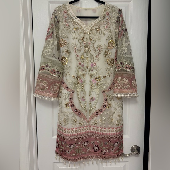 Maria B 3 piece suit (fancy) - Picture 3 of 9